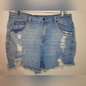 Almost famous shorts.